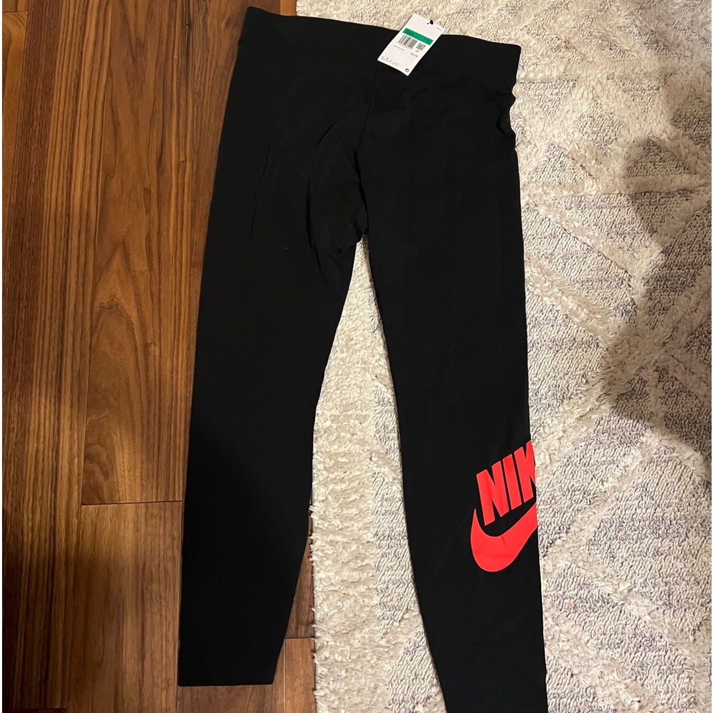 Nike leggings